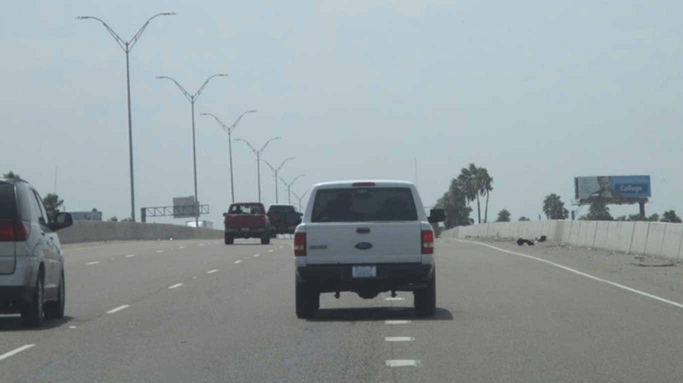 SS EXP 930' E/O FM 1015, WES Media