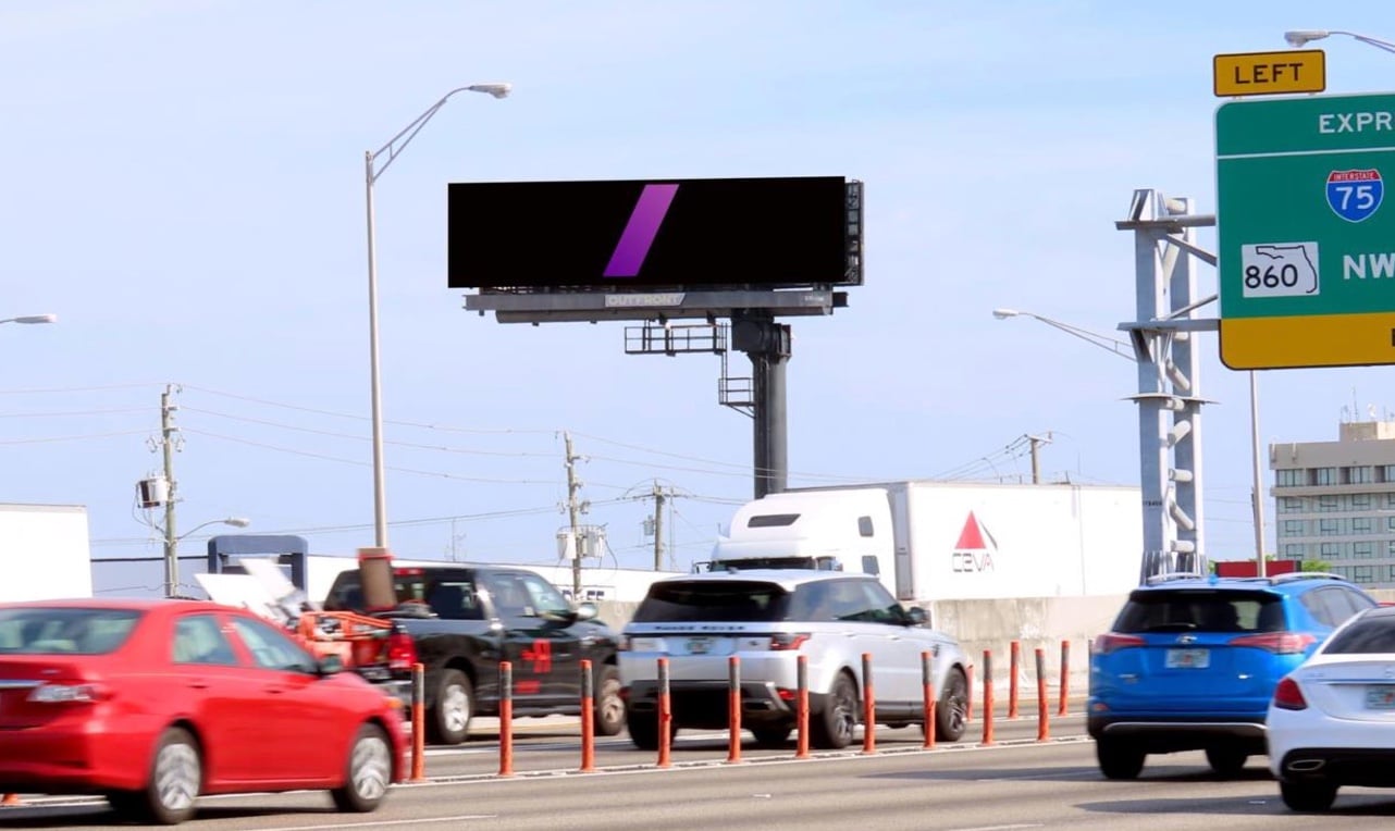 Location photo for NW 77th Ave (Hialeah Gardens)