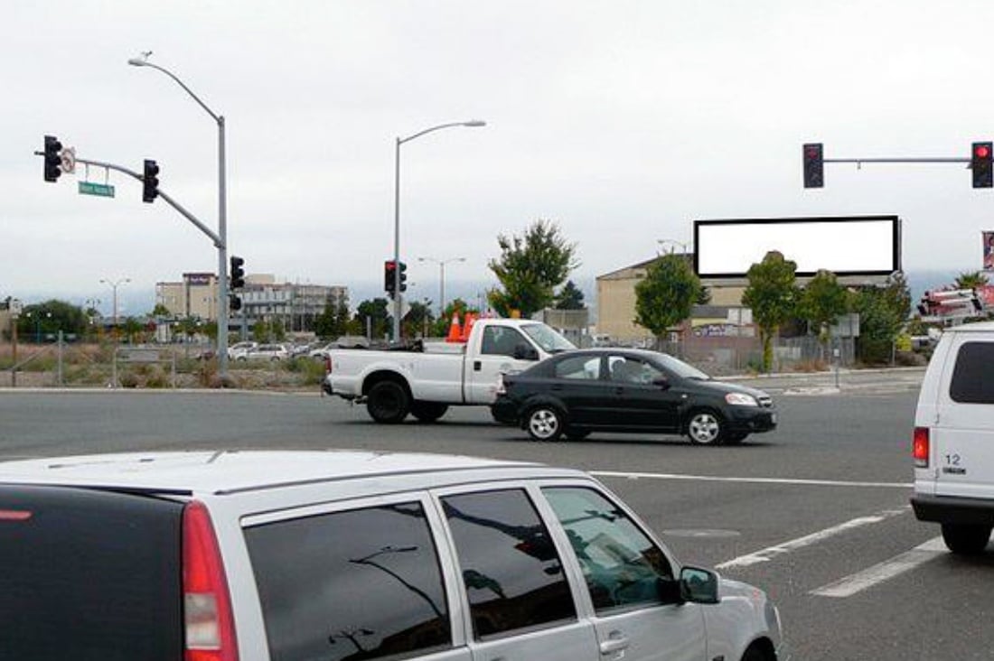 Location photo for Airport Access Rd near Hegenberger Rd & Doolittle Dr (Oakland)