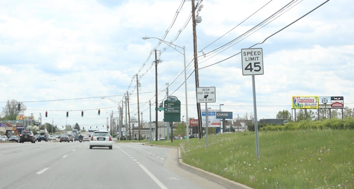 2604 RICHMOND ROAD #3 F/W Media