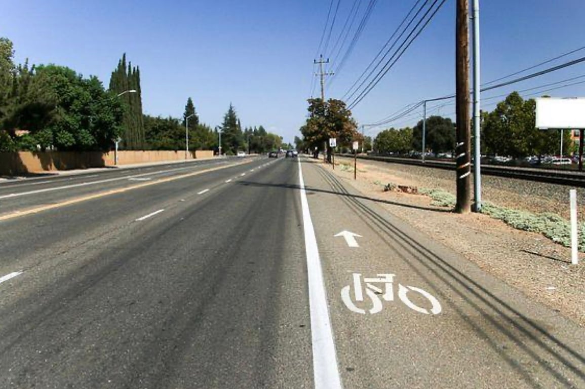 Location photo for Folsom Blvd (Sacramento)