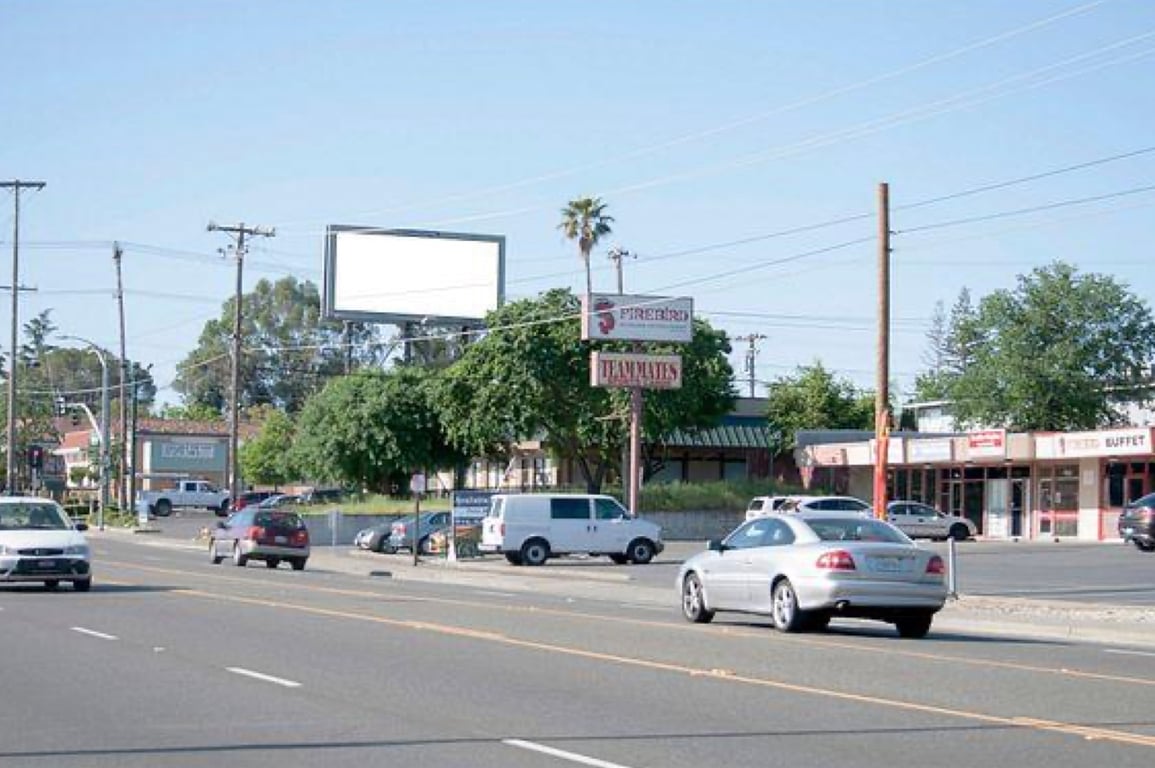 Location photo for Manzanita Ave near Manzanita Ave & Winding Way (NB) (Carmichael)