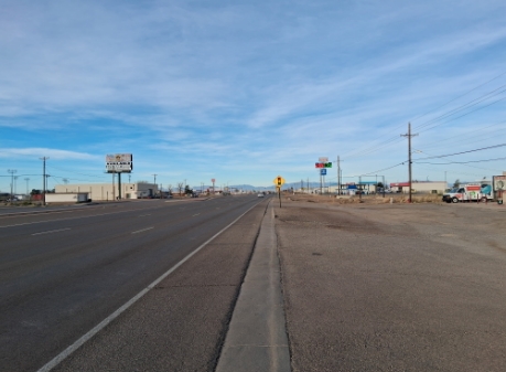 821 HWY 70 W Media