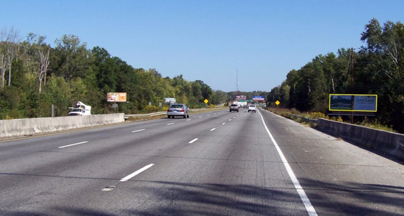 GA 247 300' S/O PIO NONO AVE.  ES/FS Media