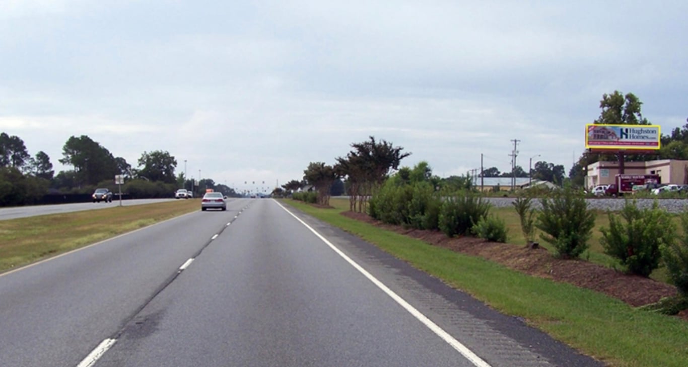 GA 247 .4MI N/O WATSON BLVD WS/FN Media