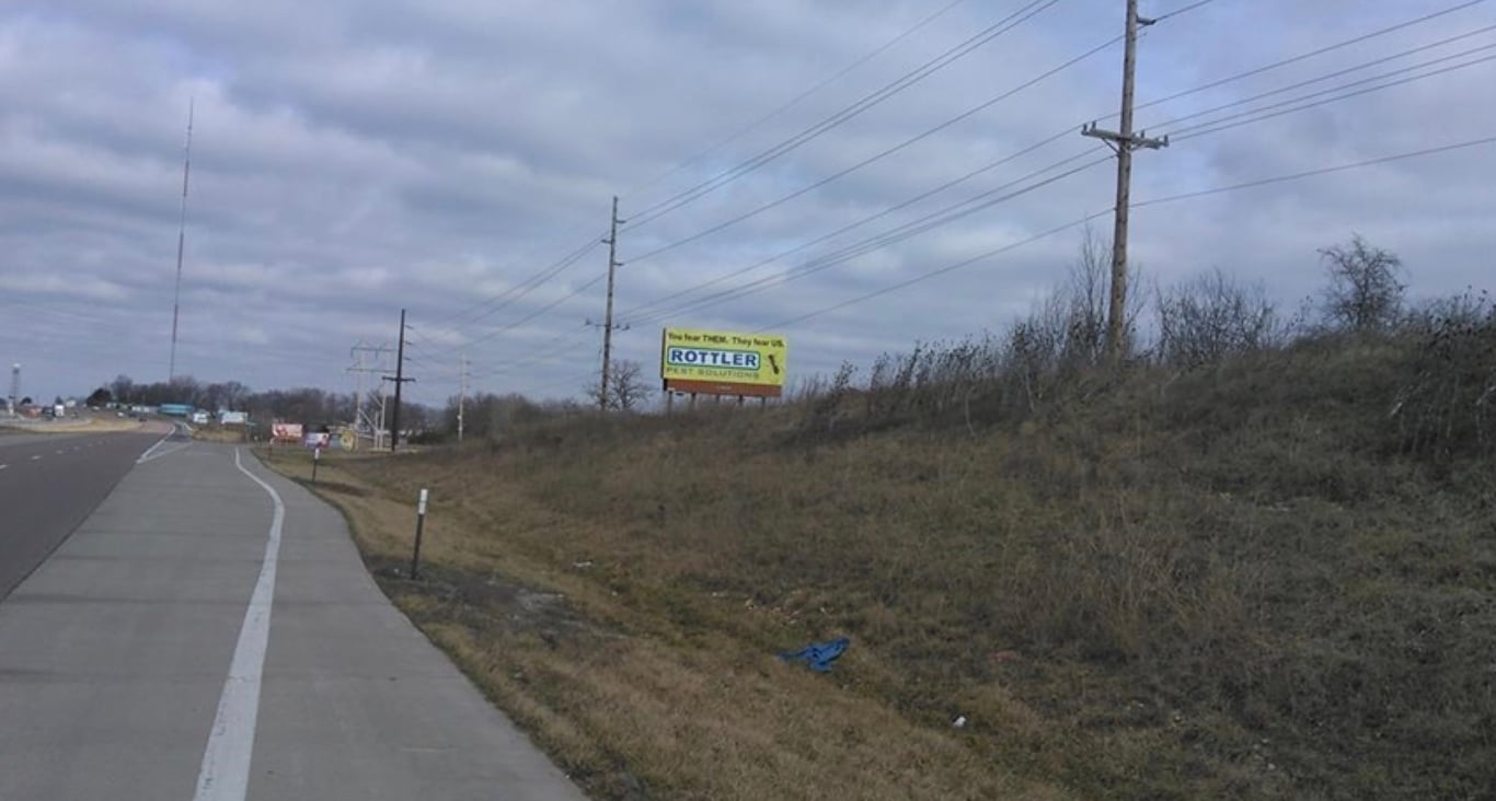 E/S HWY 63 3 MI S/O RT AC N/B Media