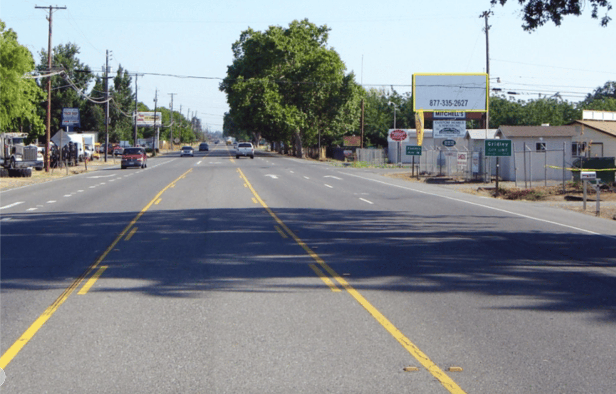 EL HWY 99 @ SHELTON AVE Media