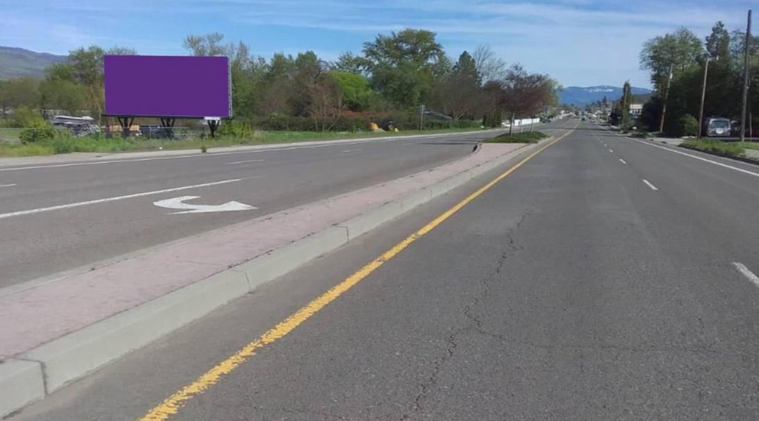 Location photo for S Pacific Hwy near Talent Tiny Park (Talent)