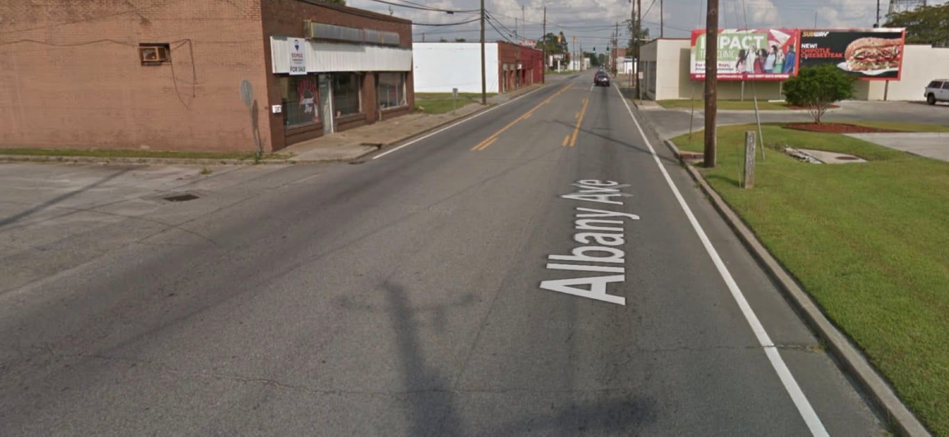 Albany Ave 215' W/O Tebeau St SS, W/F, Right, Media