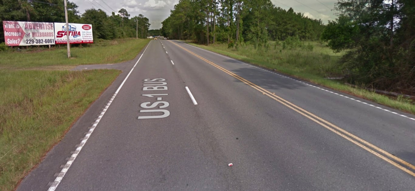 Hwy 1 Bus 0.4 mi N/O Jamestown Rd ES, Right, SW/F Media