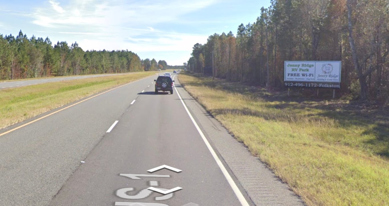 Hwy 1 0.7 mi N/O Conners Rd WS, N/F, Media