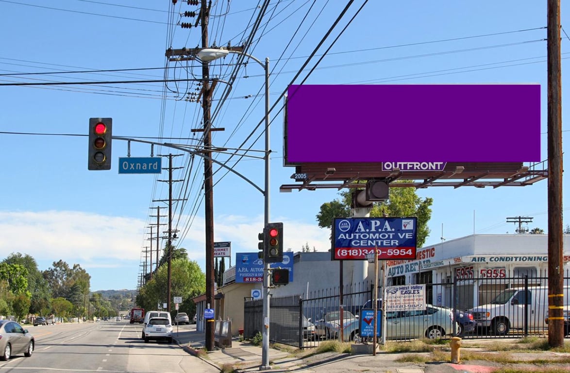 Location photo for Fallbrook Ave near Fallbrook / Oxnard, Woodland Hills (Los Angeles)