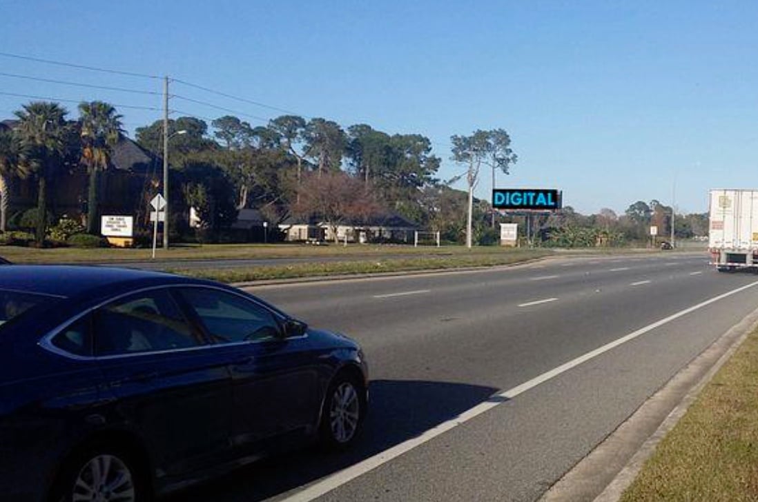 Location photo for E Burleigh Blvd near LX11377 E Burleigh Blvd & Lake Eustis Dr (Tavares)