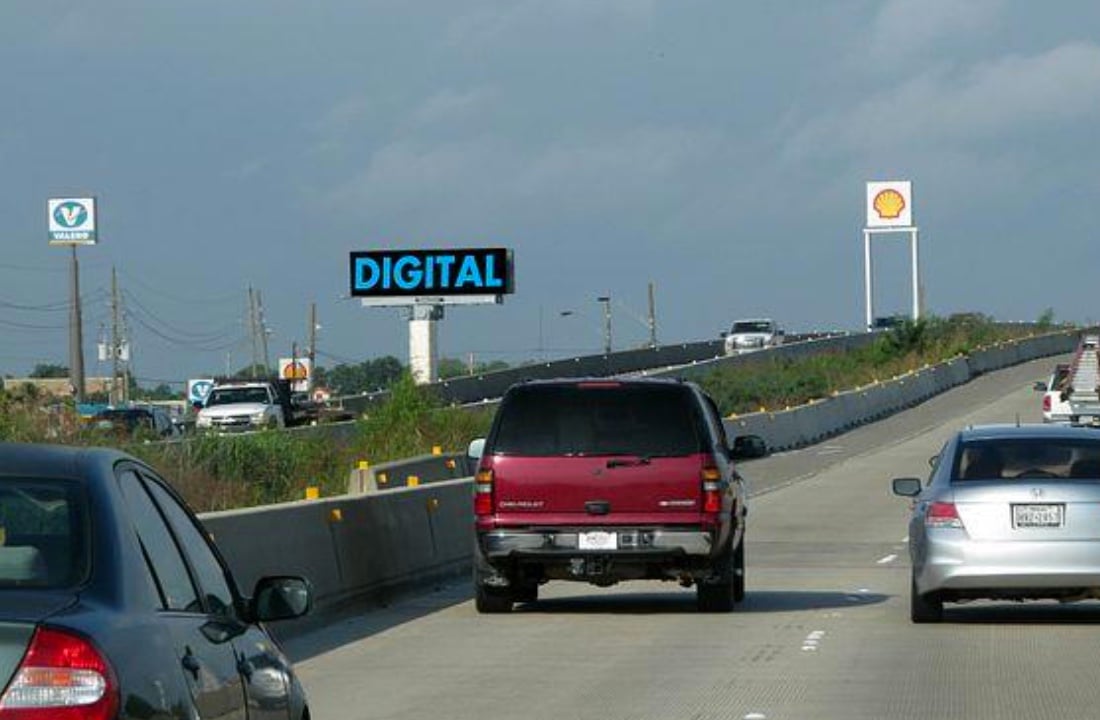 Location photo for Southwest Fwy (Rosenberg)