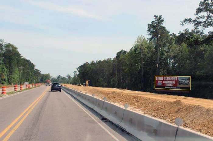 W/S HWY 17A 3RD S/O HWY 315 F/N Media