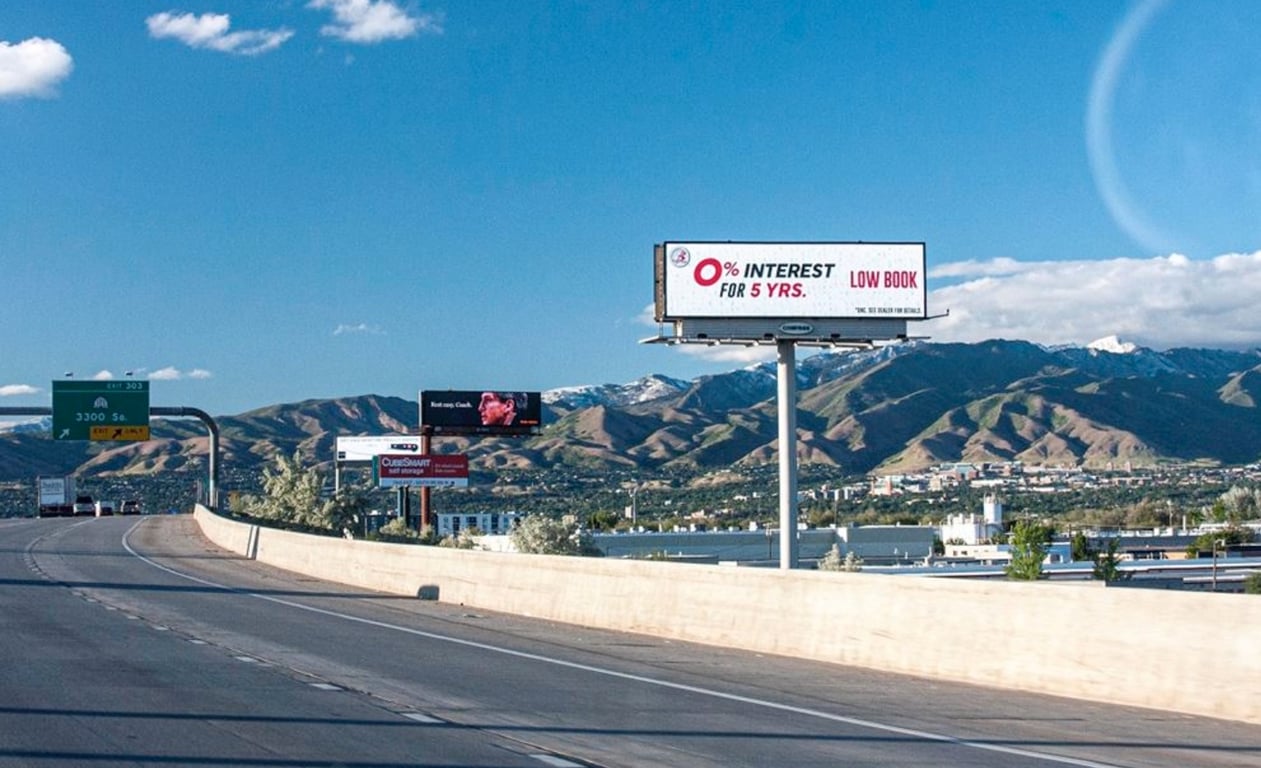 Location photo for S 300 W near Meadowbrook Station (Bay A) (Salt Lake City)