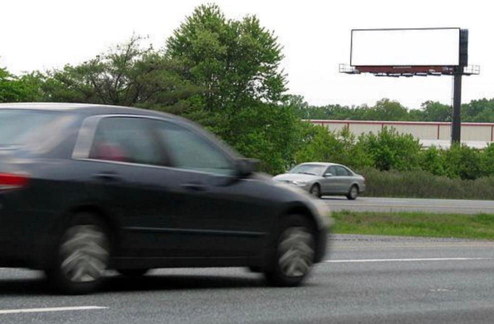 Location photo for I-95 ES 1.07mi N/O Rt 896 F/N - 1