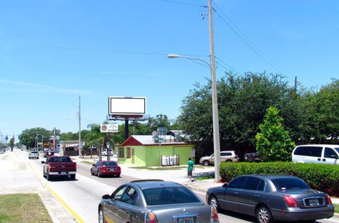 Location photo for S Ferncreek Ave near FIEL FLORIDA, Wadeview Park (Orlando)