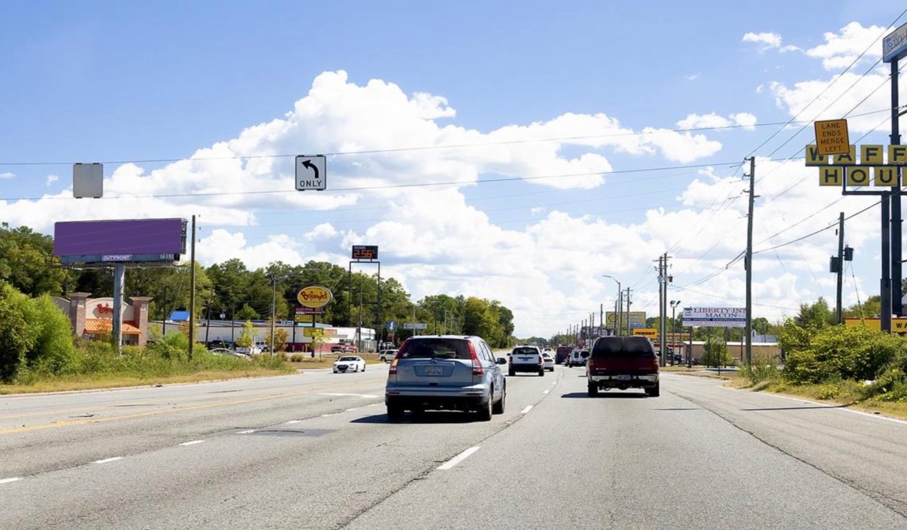 Location photo for Pio Nono Ave near Safe Haven RV (Macon)