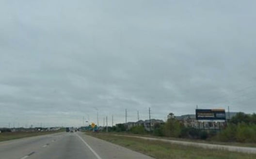 Location photo for County Rd 94 near apt urgent care (Manvel)