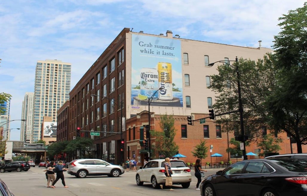 Location photo for W Superior St (Chicago)