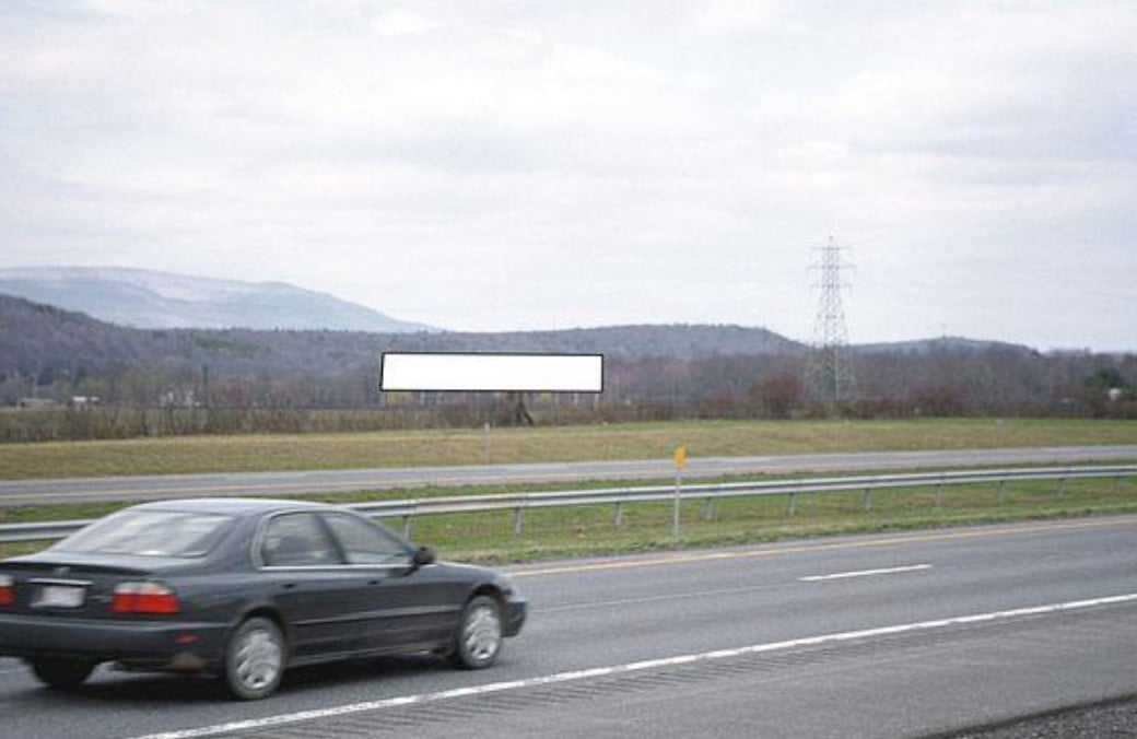 Location photo for I-87/NYS Thruway WS 0.2mi S/O Saugerties Exit 20 F/S - 1