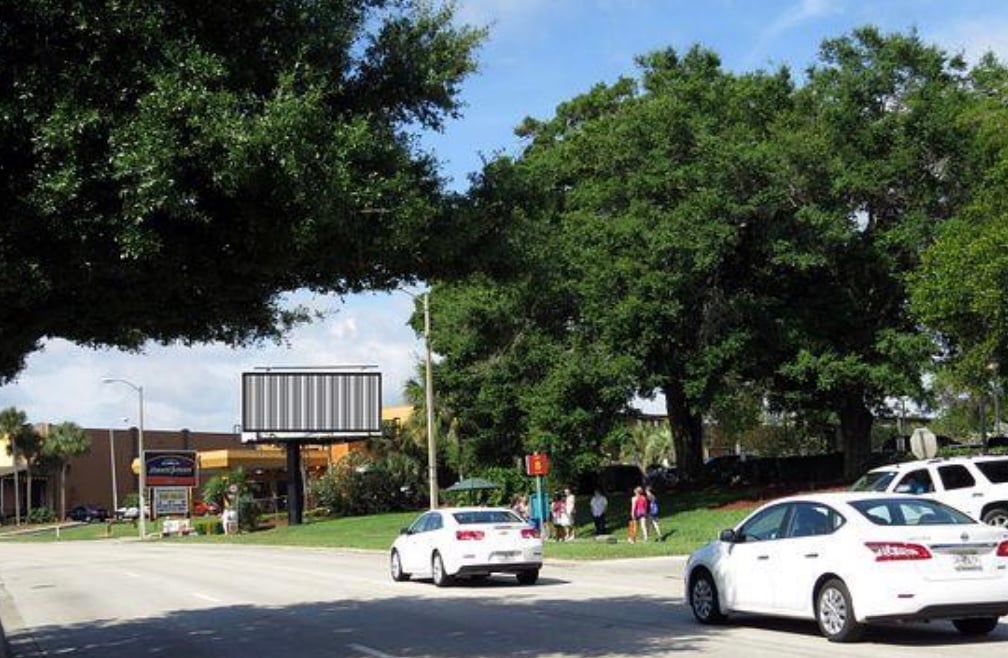 Location photo for International Dr near Gator Golf Adventure Park, Southwest Orlando (Orlando)