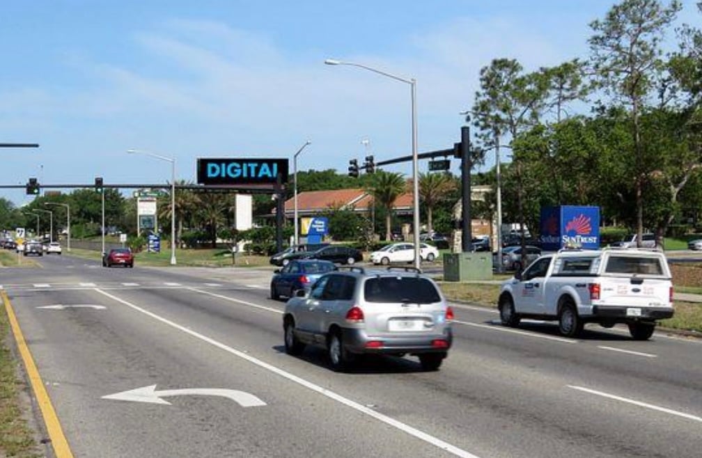 Location photo for Sand Lake Rd NS 150ft W/O Dr Phillips Blvd F/E -