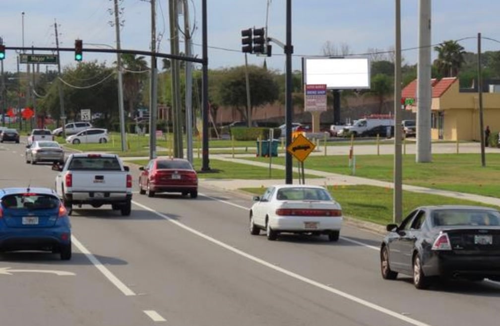 Location photo for Windhover Dr near Shoppes of Cypress Creek, Southwest Orlando (Orlando)