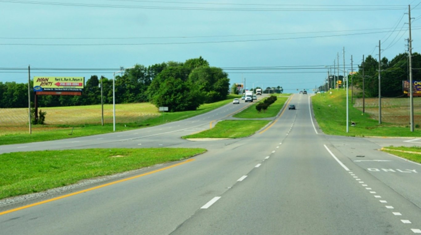 HWY 231 EL .1 MI S/O HOLLOW RD FN Media