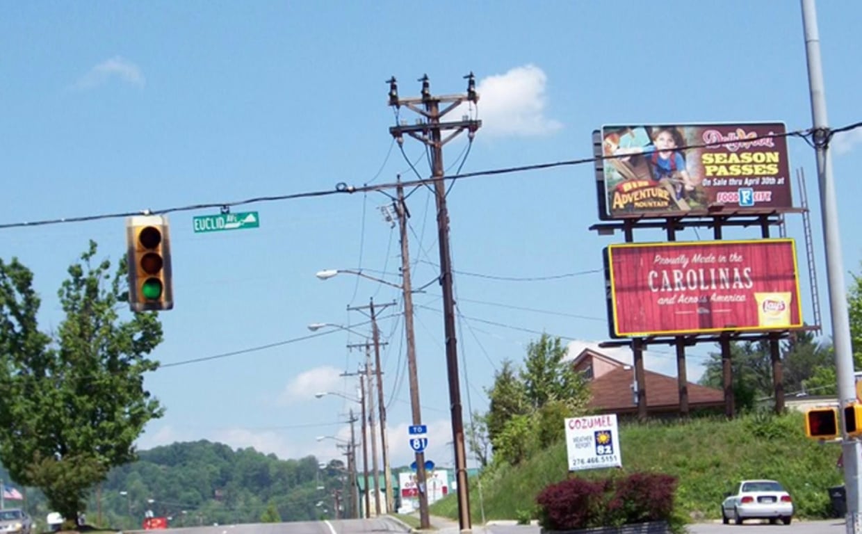 Location photo for Commonwealth Ave near The Traveling Bear Indoor Mini Golf LLC (Bristol)