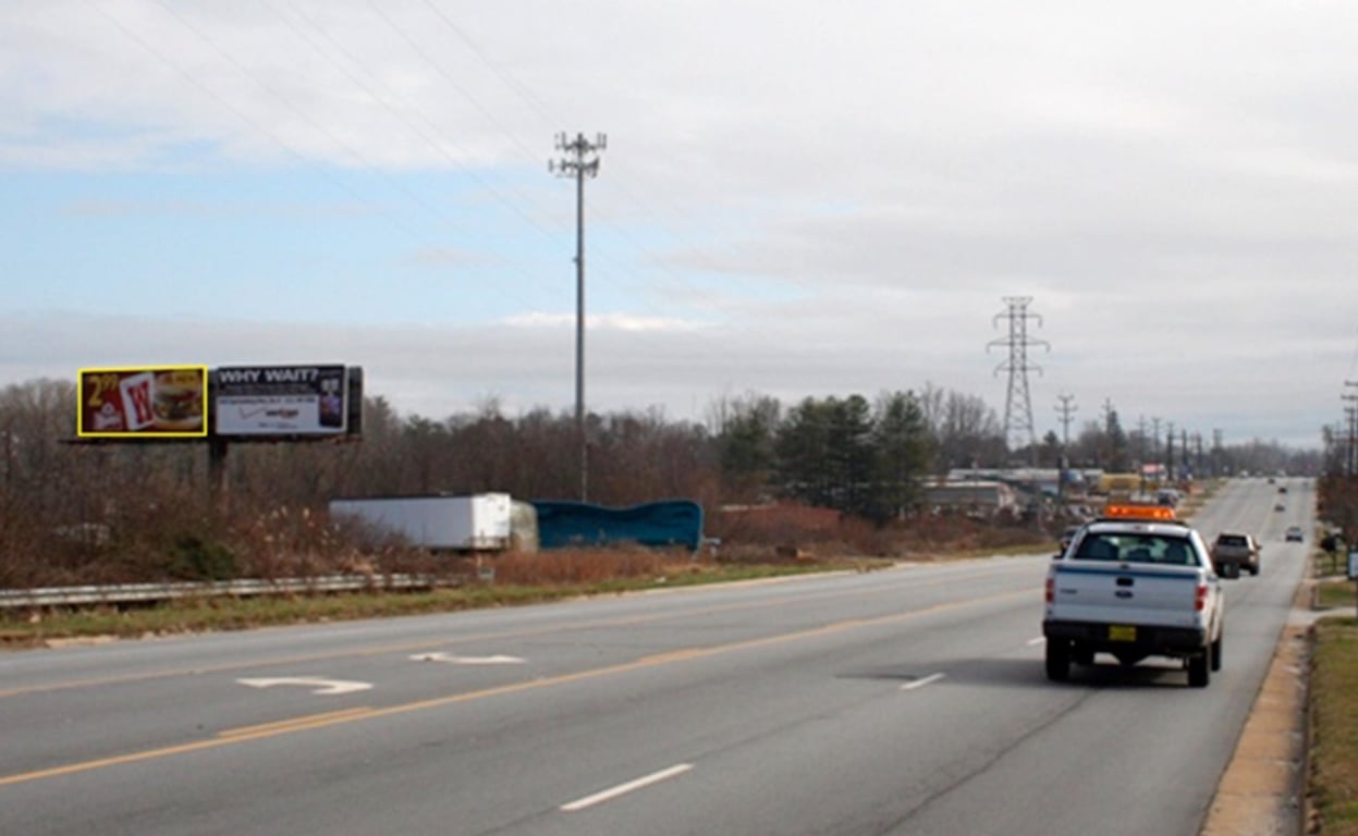 Location photo for Spartanburg Hwy near WNCSource (King Creek Blvd) (Flat Rock)