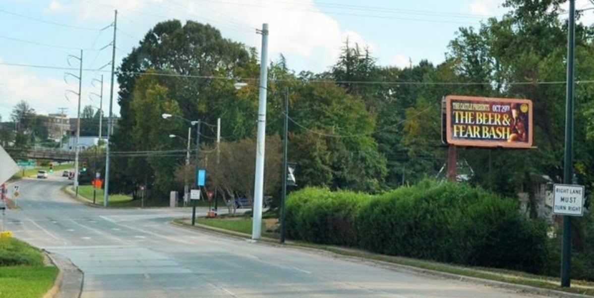 UNIVERSITY @ NORTHWEST BLVD WS - 2 Media