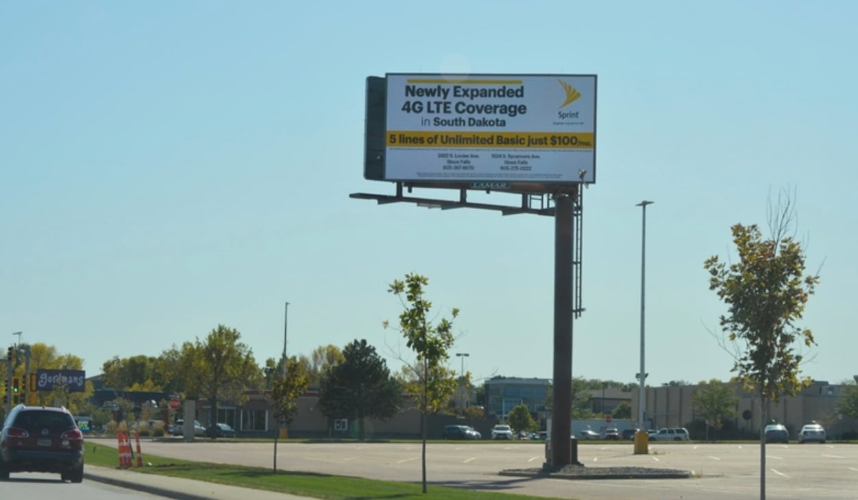 Location photo for 4103 South Louise Ave., WS NF