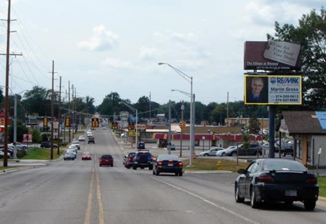CENTER ST 1/4 MI W/O US 30 Media