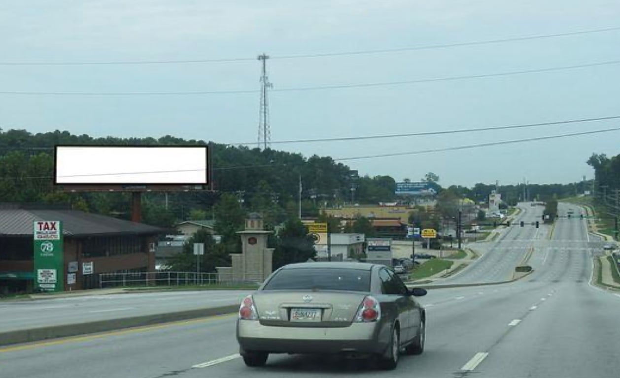 Location photo for Main St W near US 78 at Evermore Blvd (Snellville)