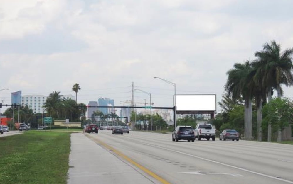 Location photo for US 1 & Southeast 30th St (Dania Beach)