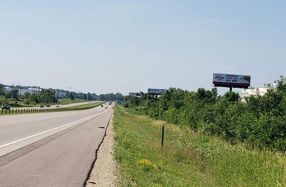 I-35 1.4 mi N/O SR 21 WS F/N Media