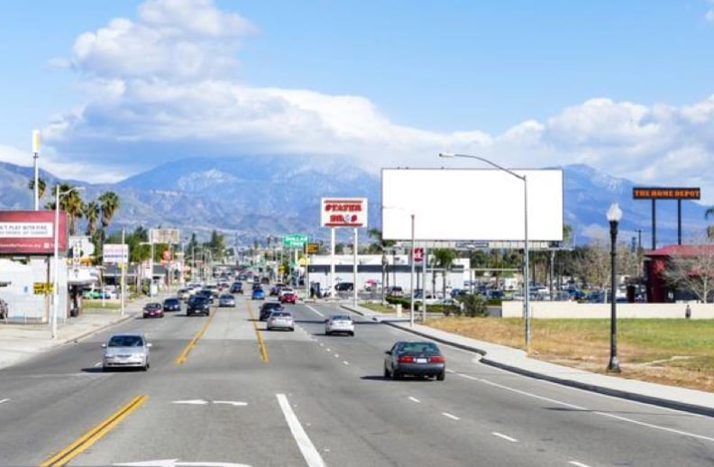 Location photo for W Highland Ave near Highland @ Muscupiabe, Muscupiabe (San Bernardino)