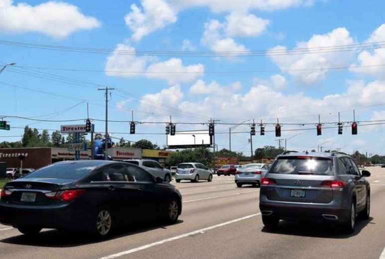 Location photo for Brandon Blvd SS 200ft W/O Hilltop Rd F/E - 1