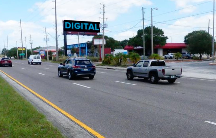 Location photo for E Brandon Blvd near Brandon Blvd @ Glendale Dr (Brandon)