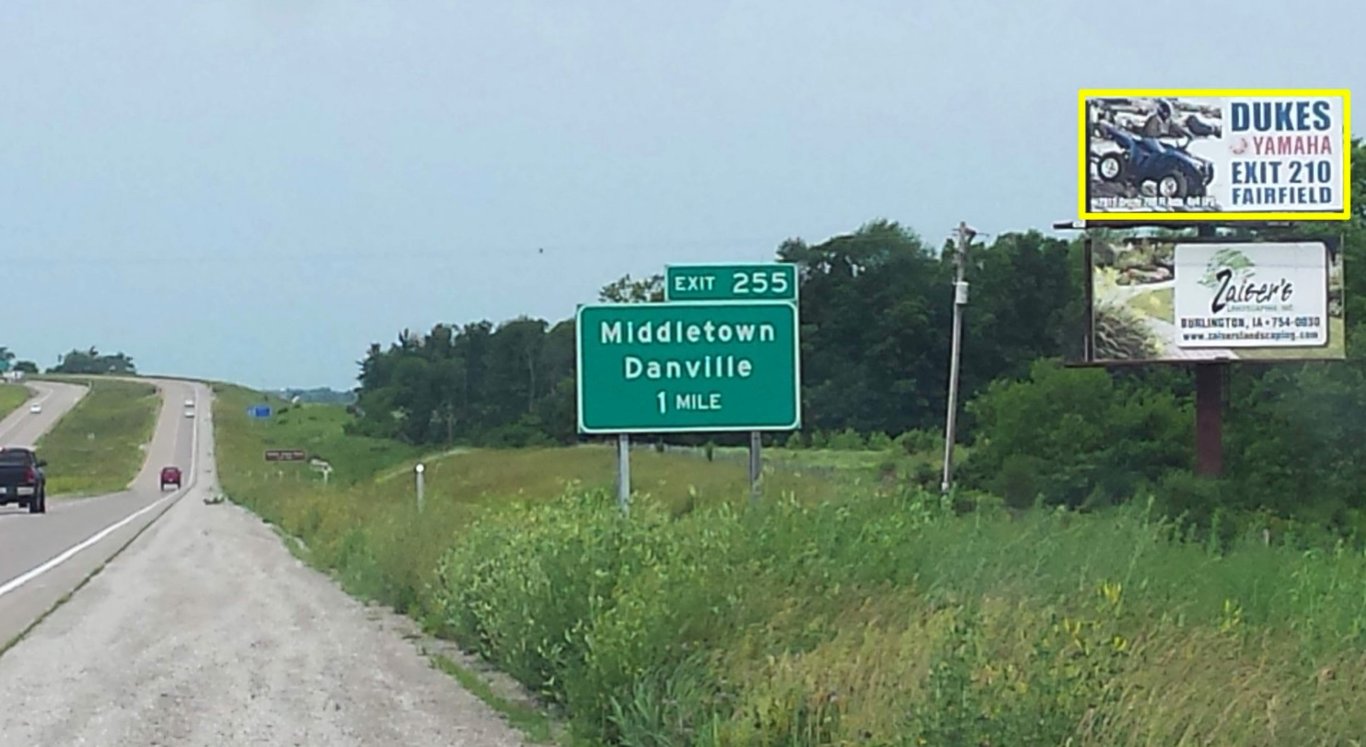 US Hwy 34 .30 mi w/o S Prairie Grove Rd. N/S, E/F Media