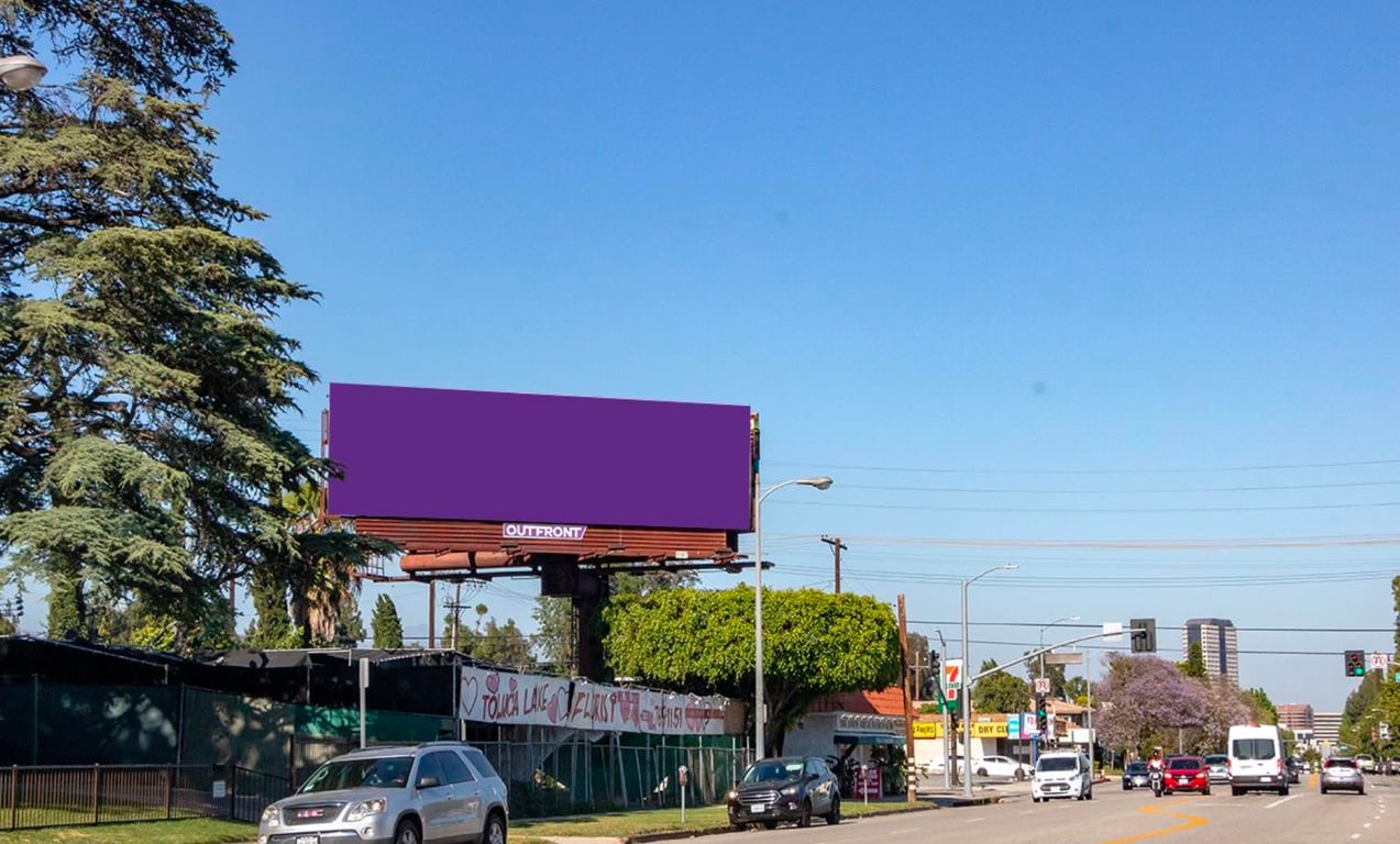 Location photo for Riverside Dr near Riverside / Cahuenga, Toluca Lake (Los Angeles)