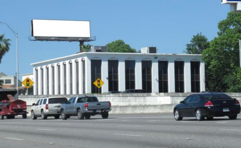 Location photo for Loop 410 NS 100ft E/O Cherry Ridge F/E - 2