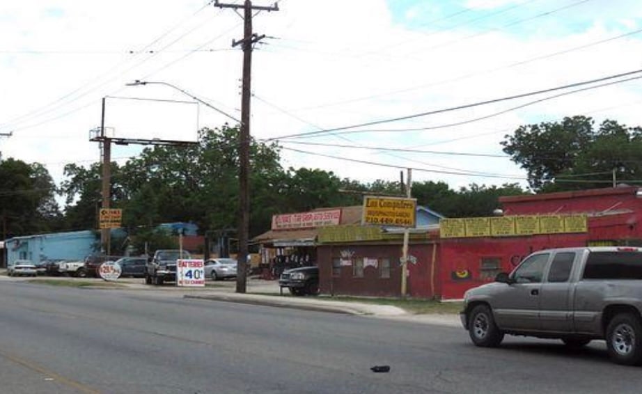 Location photo for W César E Chávez Blvd near Gen. Mcmullen & El Paso, Edgewood (San Antonio)