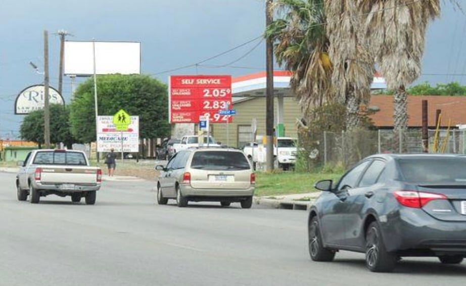 Location photo for Culebra Rd near Culebra & Wilson, Woodlawn Lake (San Antonio)