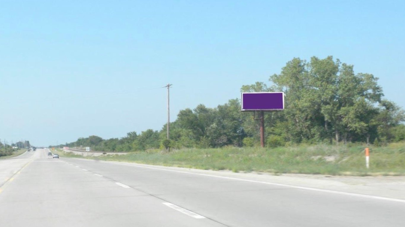 169 Highway S/O 167Th Street E/S F/S Media