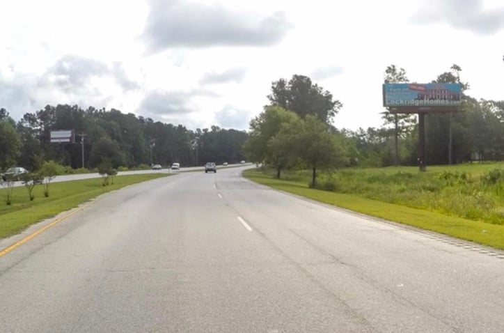 US 52 0.5 mi S/O S-8-50 ES Media