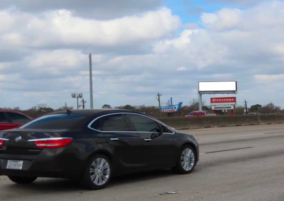 Location photo for Gulf Fwy near Winkler Dr @ Garland Dr, Southeast Houston (Houston)