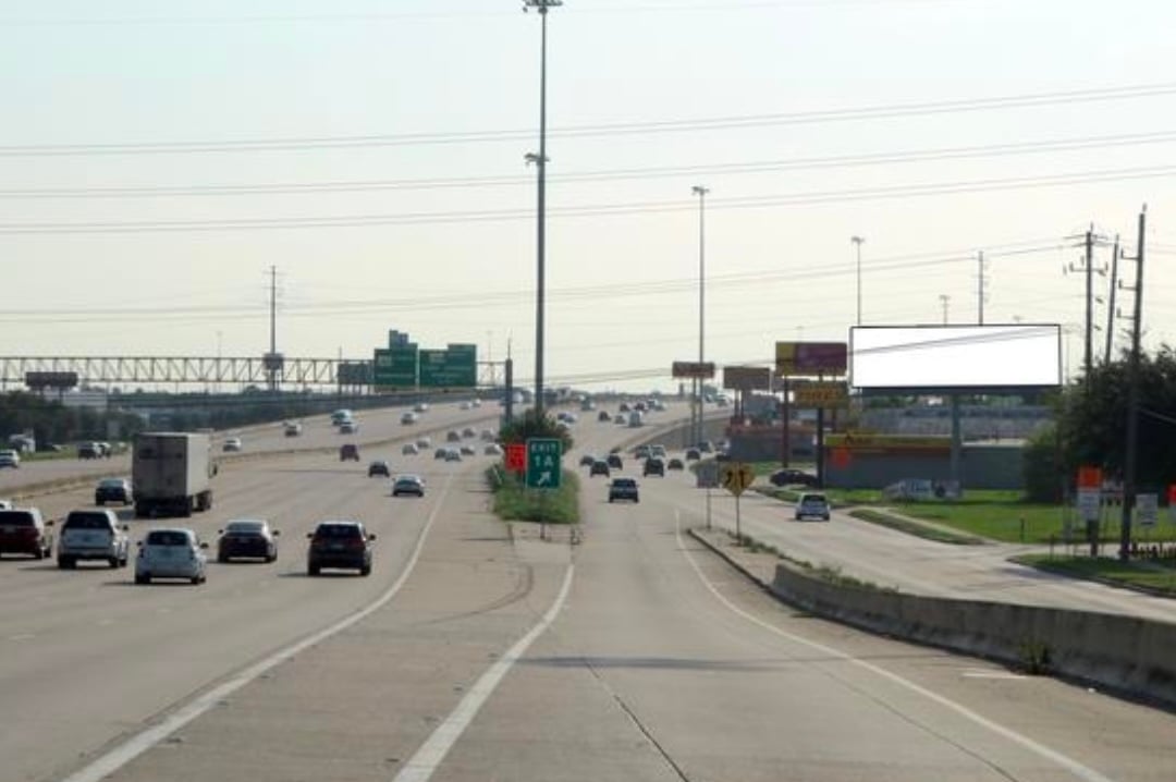 Location photo for S Loop W near Loop @ Knight Rd, South Main (Houston)